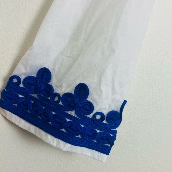 La Blanca white tunic swim cover with blue embroidery at cuffs add split neck. S - Picture 4 of 6